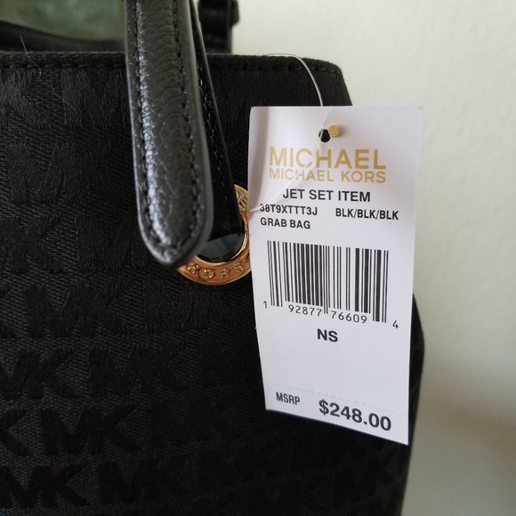 NWT • Michael Kors • Jet Set Grab Bag - Picture 5 of 8